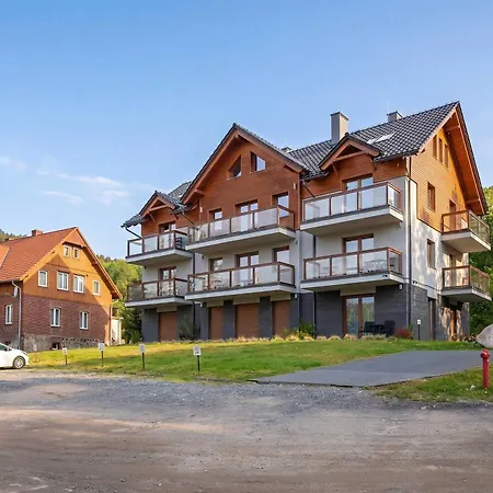 Διαμέρισμα Cozy With Parking And Balcony By Renters Szklarska Poręba